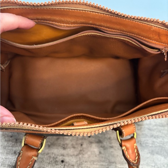 VINTAGE Dooney & Bourke All Weather Leather Handle Bag Black Brown With FLAWS - Picture 7 of 13